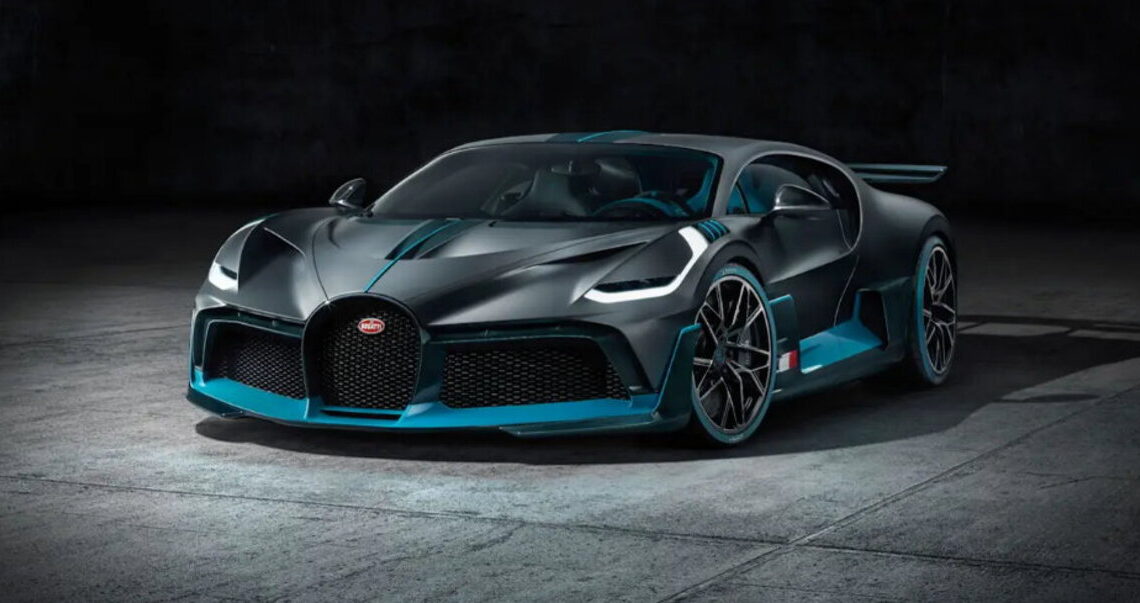 В России продают французский гиперкар Bugatti Divo за 1,12 млрд рублей