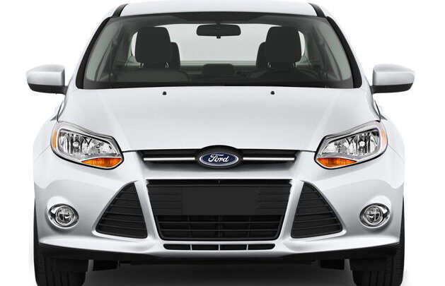 Эксперт Зиновьев назвал Ford Focus 3 лучшей альтернативой хэтчбеку Lada Kalina
