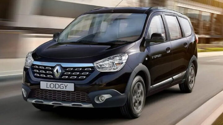 В России начались продажи минивэна Renault Lodgy конкурента Lada Largus